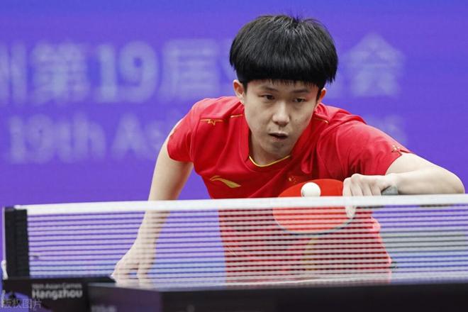 的对抗中 的对抗中